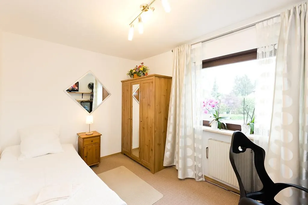 Bed And Breakfast Zeevat Munich Bed & Breakfast