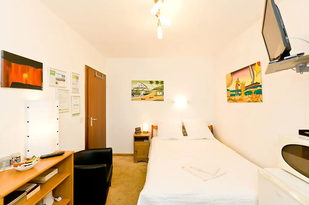 Bed And Breakfast Zeevat Munich